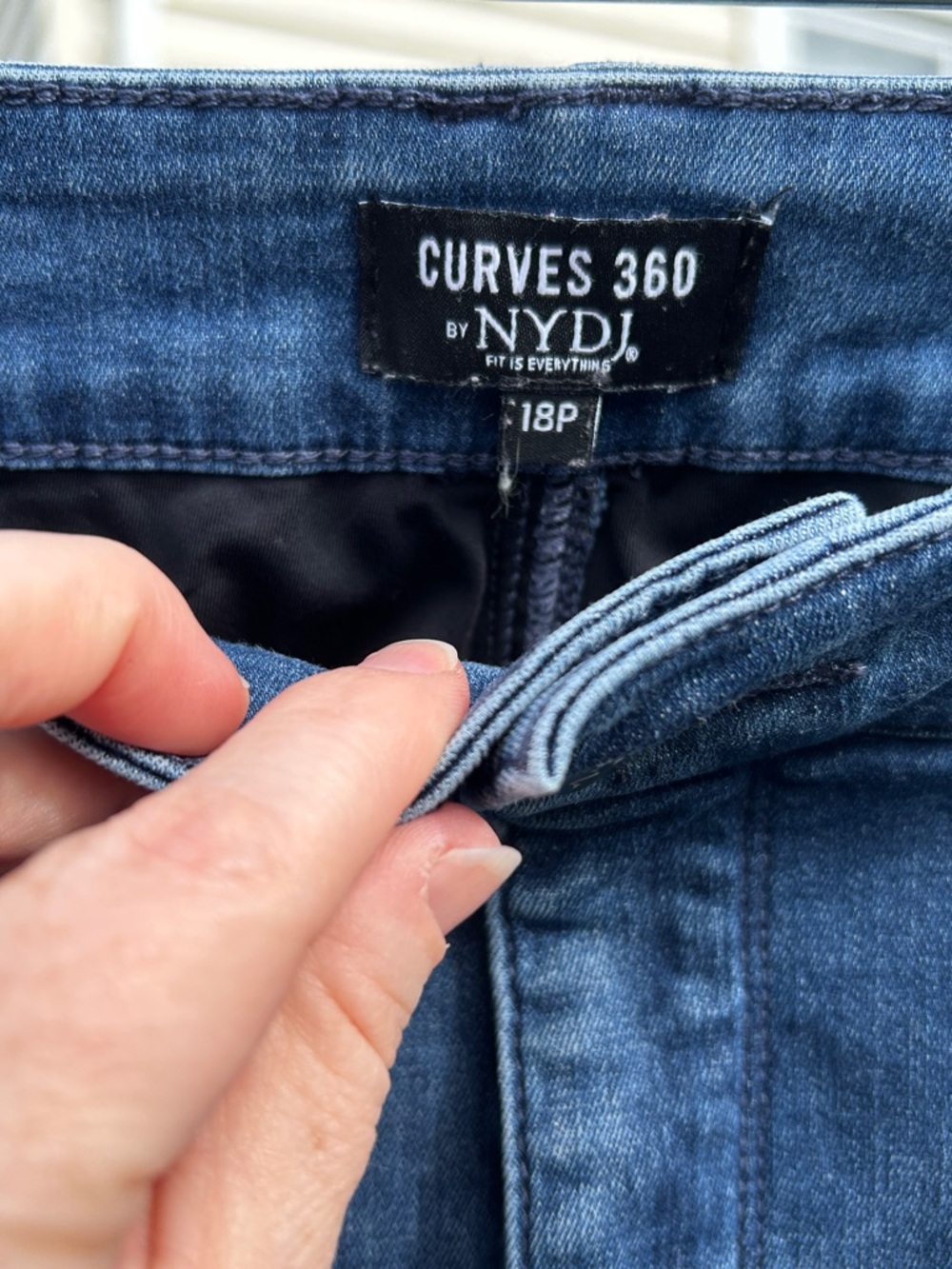NYDJ Curves 360 Heavenly Slim Straight Jeans 18P Plus Petite PSDHDMS8703 - Picture 3 of 4